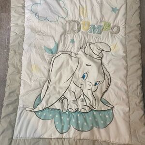 Disney Baby Dumbo Quilt Blanket Nursery Bedding Wall Hanging Unisex 40x34